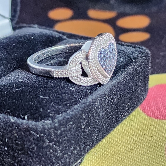 Kay Jewelers Genuine Blue Diamond Heart Ring - Picture 3 of 9